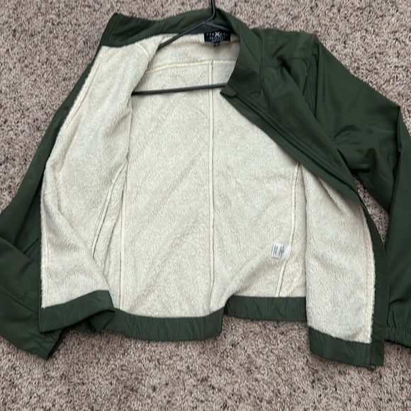 Bomber Jacket - Picture 3 of 4